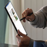 surface-slim-pen-2-hand-on
